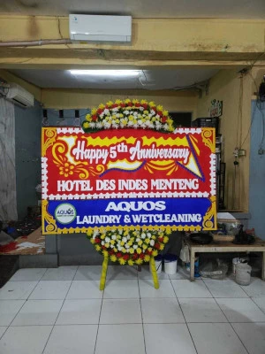 Papan Bunga di Tpu Pondok Ranggon